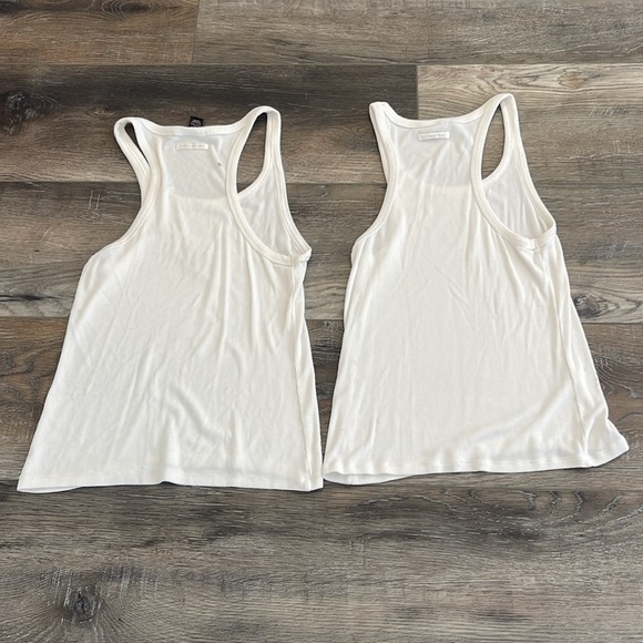 Victoria’s Secret tank top EUC size XS - Picture 2 of 2